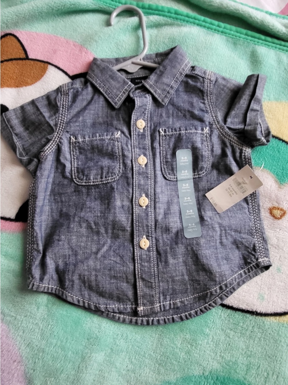 GAP Denim-Style Short-Sleeve Button-Down Shirt - Blue